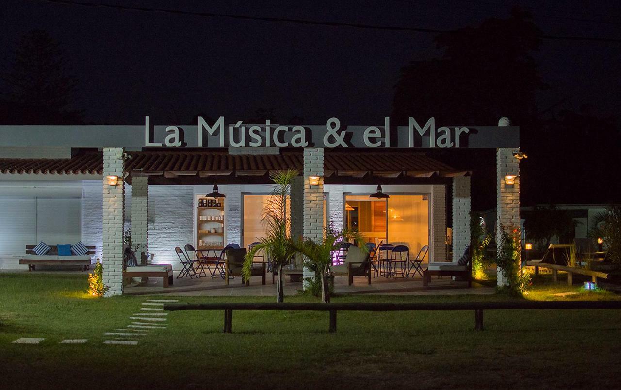 Aparthotel La Musica Y El Mar マルドナド エクステリア 写真